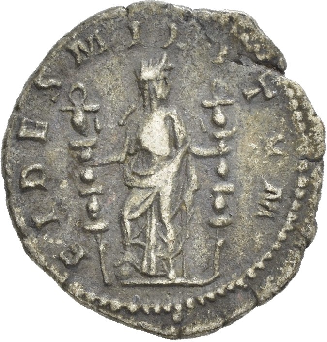RIC IV Macrinus 67b Macrinus reverse, Fides, head right, standing front, holding standard in each hand, right foot on helmet
