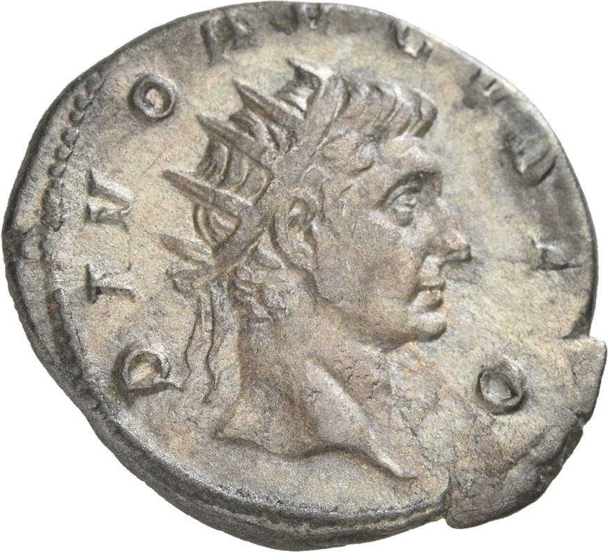 RIC IV Trajan Decius 77 Trajan Decius obverse, Head of Divus Augustus, radiate, right