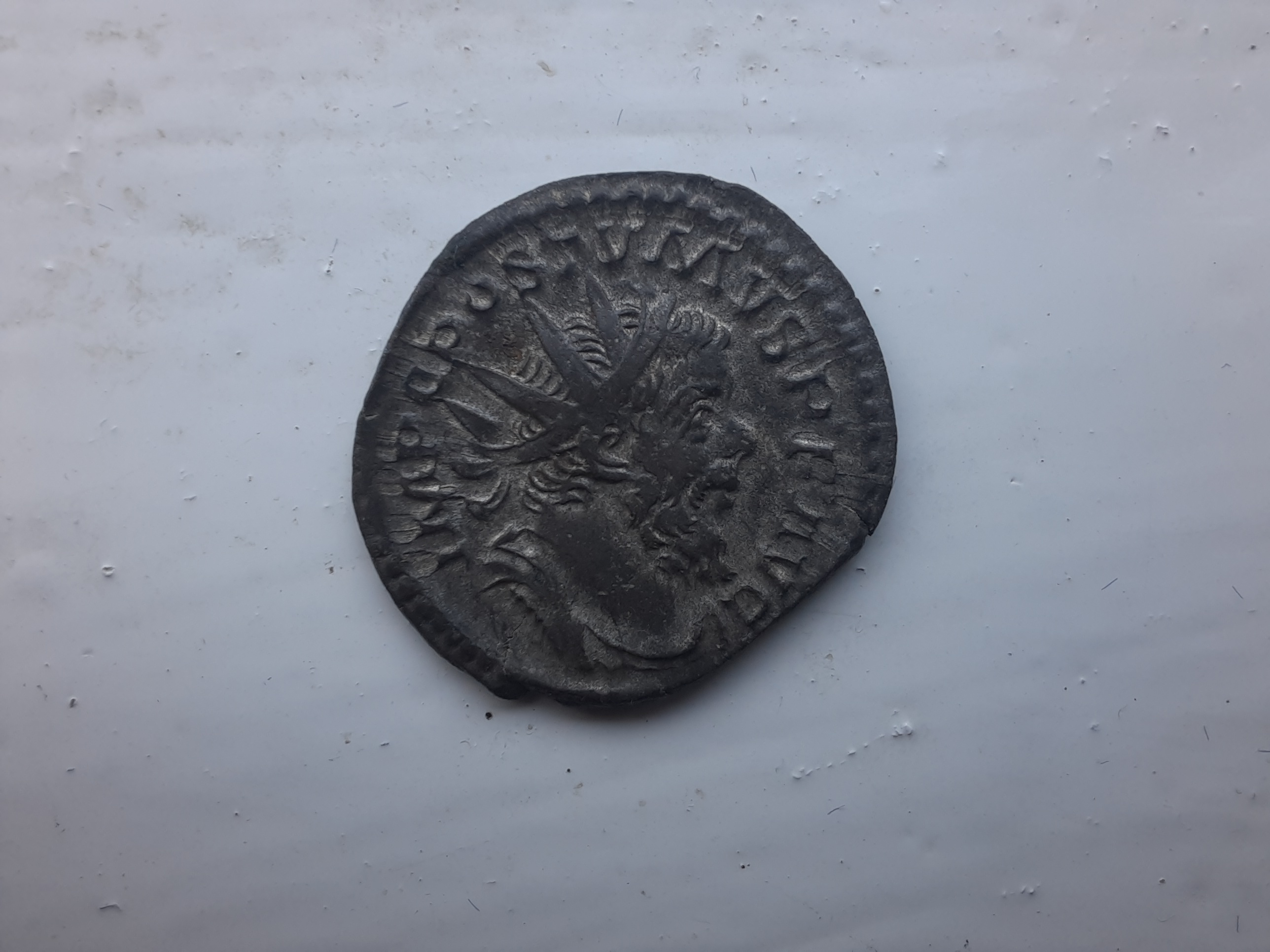 RIC V Carus 76 Carus obverse, Bust of Carus, radiate, draped, right, or bust of Carus, radiate, cuirassed, right
