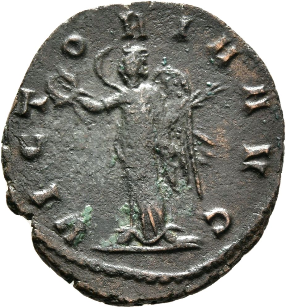 RIC V Claudius Gothicus 104 Claudius II Gothicus reverse — Victory, winged, draped, standing left, holding wreath in right...