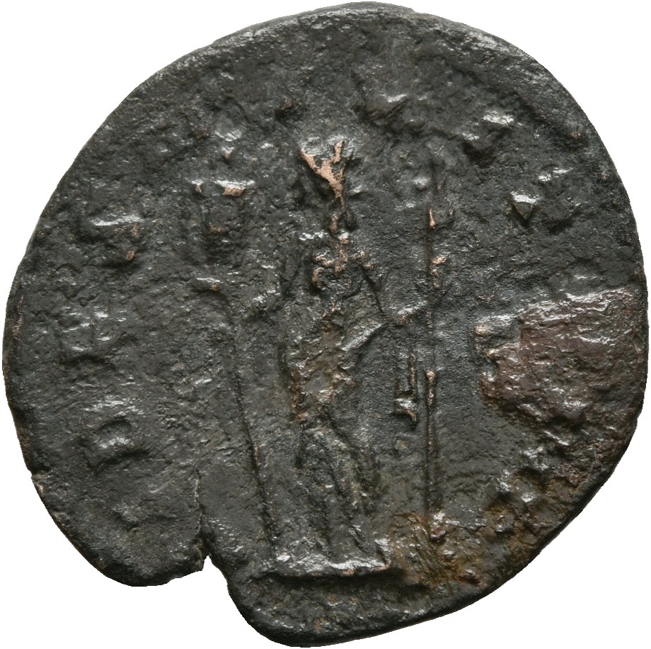 RIC V Claudius Gothicus 38 Claudius II Gothicus reverse, Fides, draped, standing left, holding standard in right hand and ...