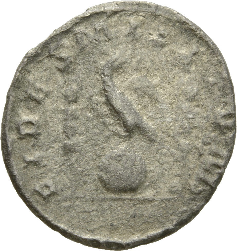 RIC V Gallienus (joint reign) 11 Valerian reverse, Eagle on globe between two ensigns