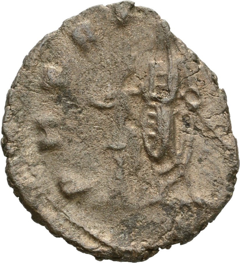 RIC V Gallienus (joint reign) 307 Valerian reverse, Gallienus, sacrificing at altar out of patera in right hand and holdin...
