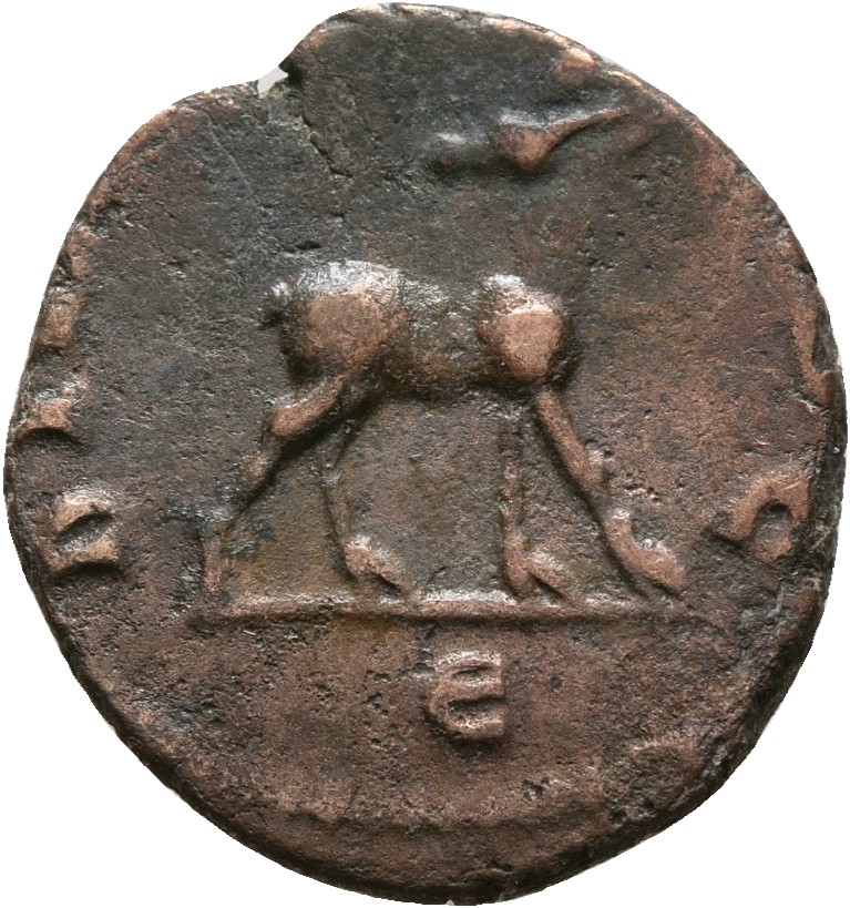 RIC V Gallienus 177: Subtype 1 Gallienus reverse, Doe, walking right or left, looking backward