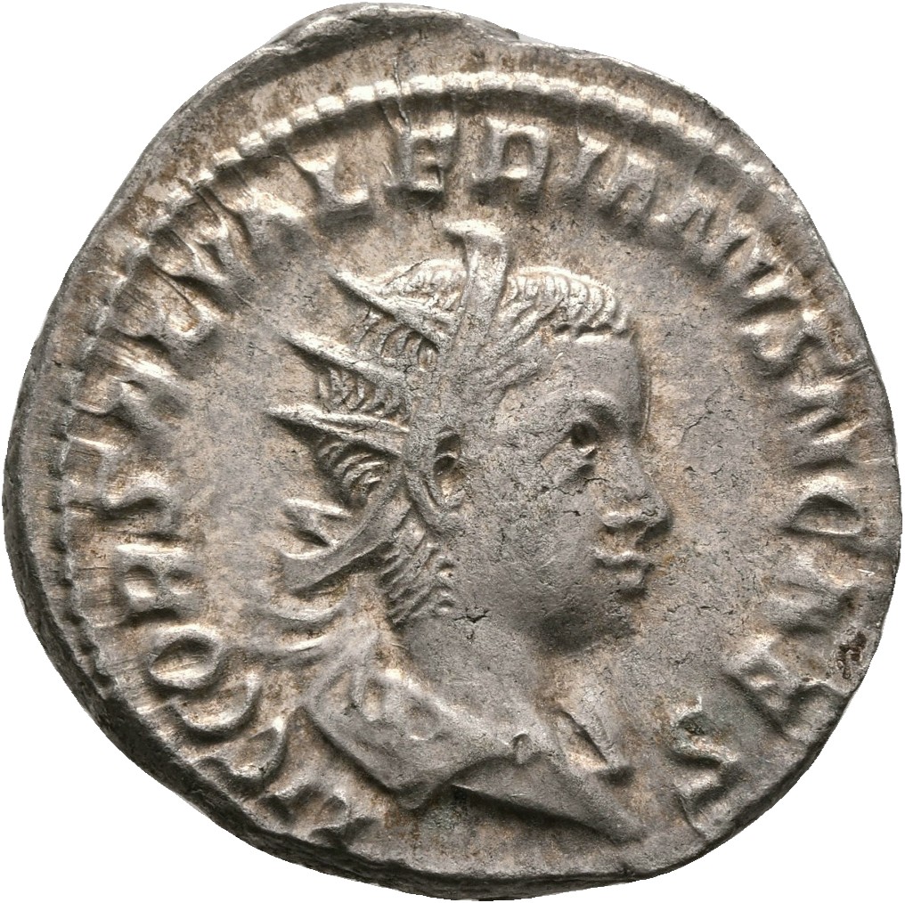 RIC V Saloninus 26 Valerian obverse, Bust of Saloninus, radiate, draped, right
