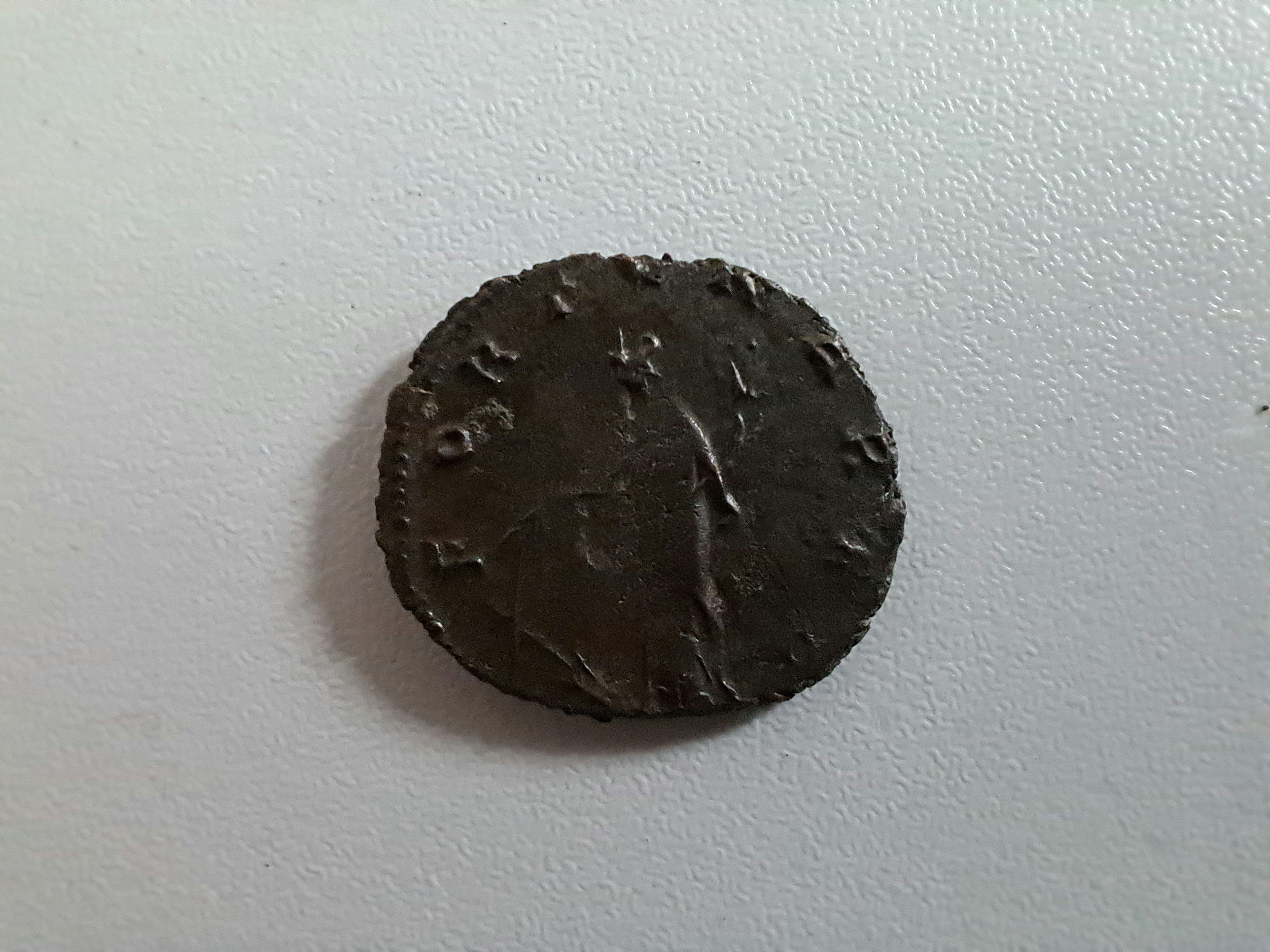 RIC V Valerian 40 Valerian obverse, Bust of Valerian, radiate, draped, right