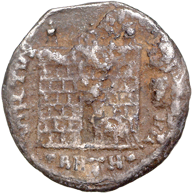 RIC VI Antioch 42b Diocletian reverse, Camp gate, three turrets, open, no doors
