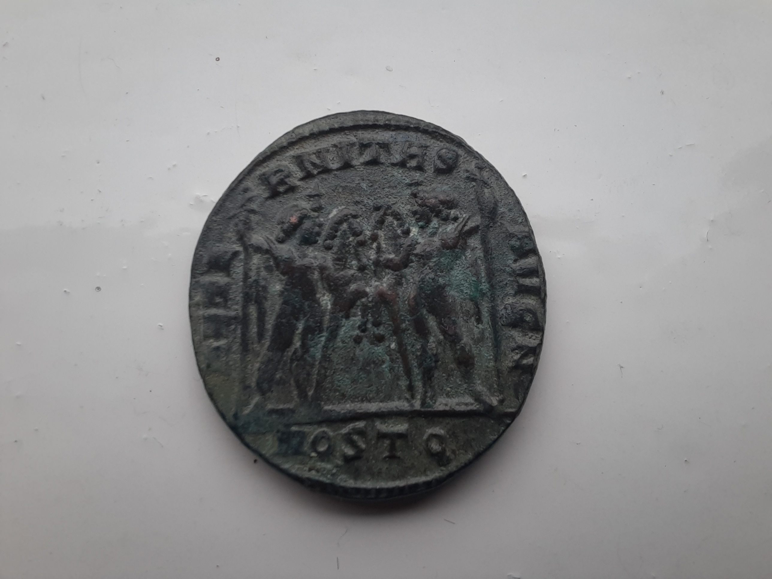 RIC VI Ostia 35 Maxentius obverse — Head of Maxentius, laureate, right