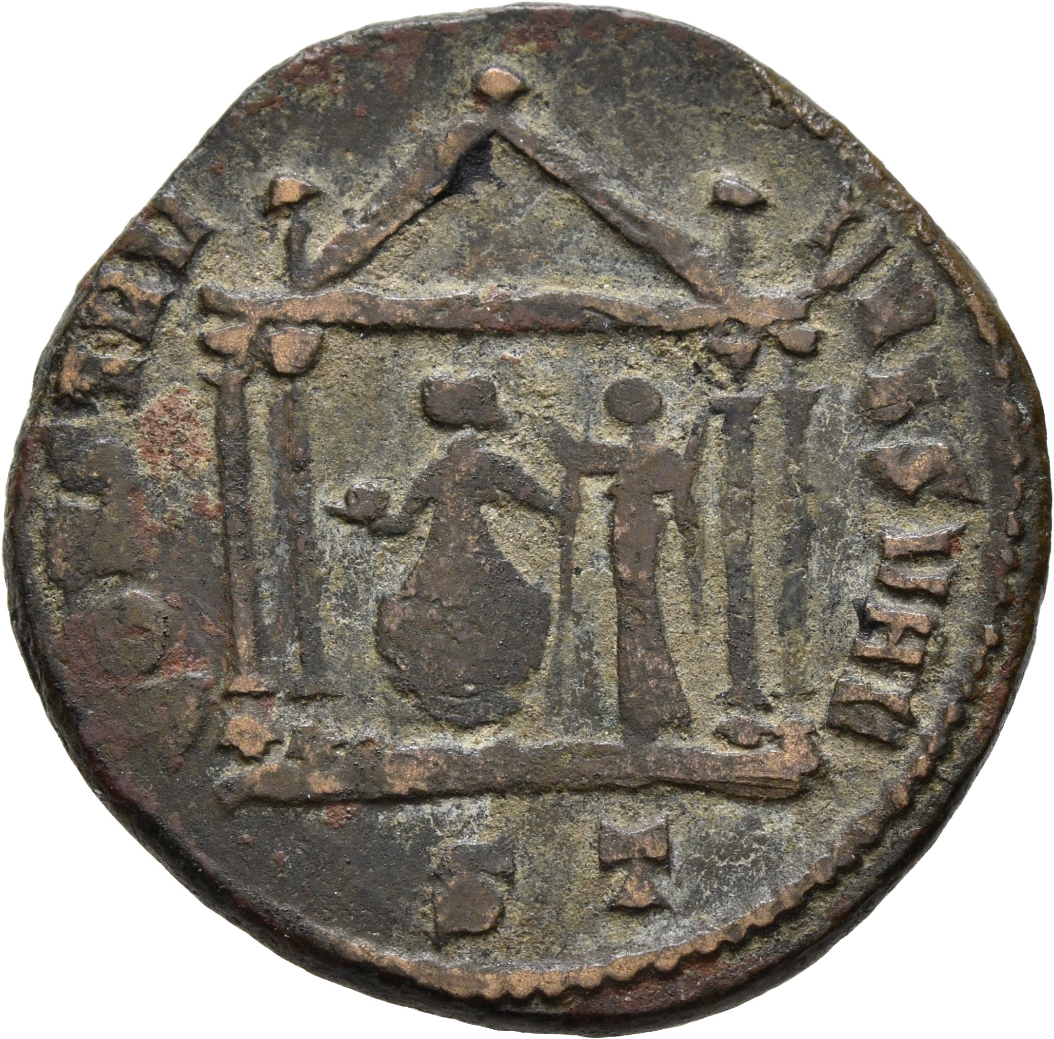 RIC VI Ticinum 108 Maxentius reverse — Victory, winged, draped, standing left, crowning Roma with right hand and holding p...