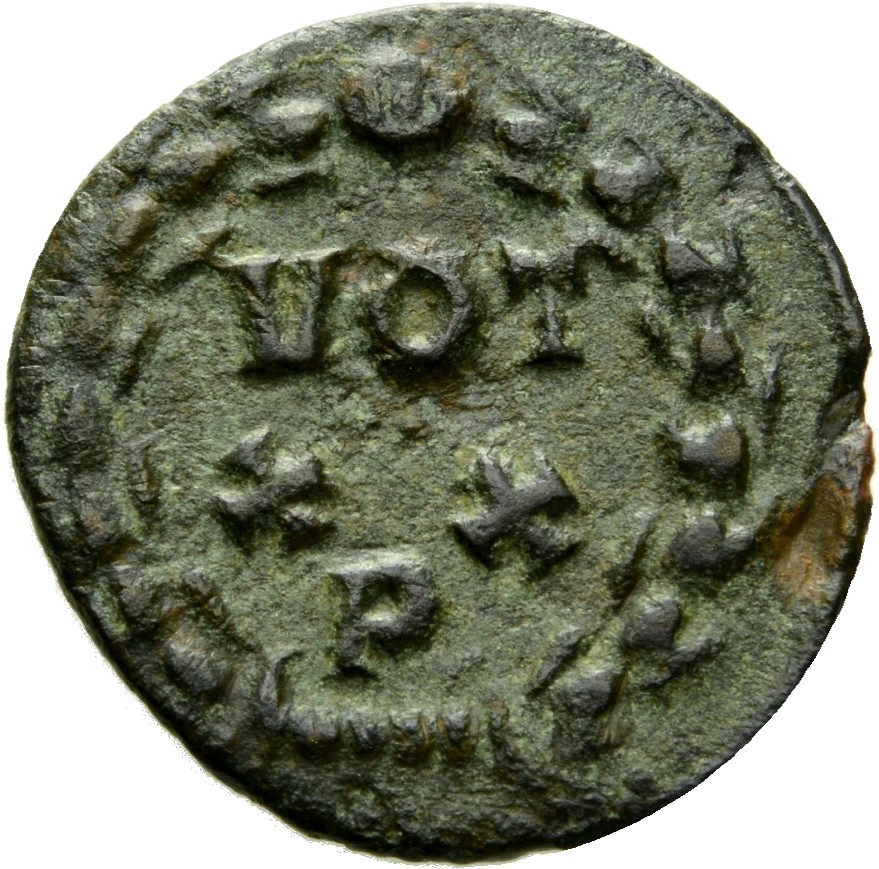RIC VI Ticinum 36b Maximian reverse, VOT / • / XX within a wreath