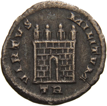 RIC VI Treveri 758 Constantine I reverse, Four-turreted gateway, no doors