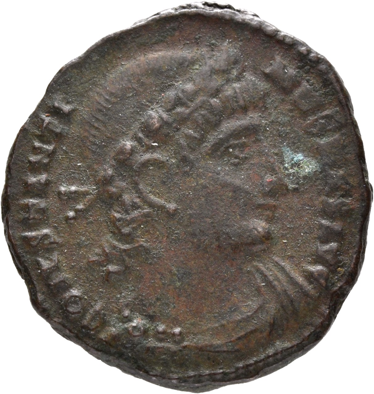 Constantine I obverse — Bust of Constantine I, rosette-diademed, draped, cuirassed, right