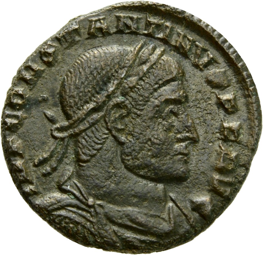 Constantine I obverse — Bust of Constantine I, laureate, draped, cuirassed, right