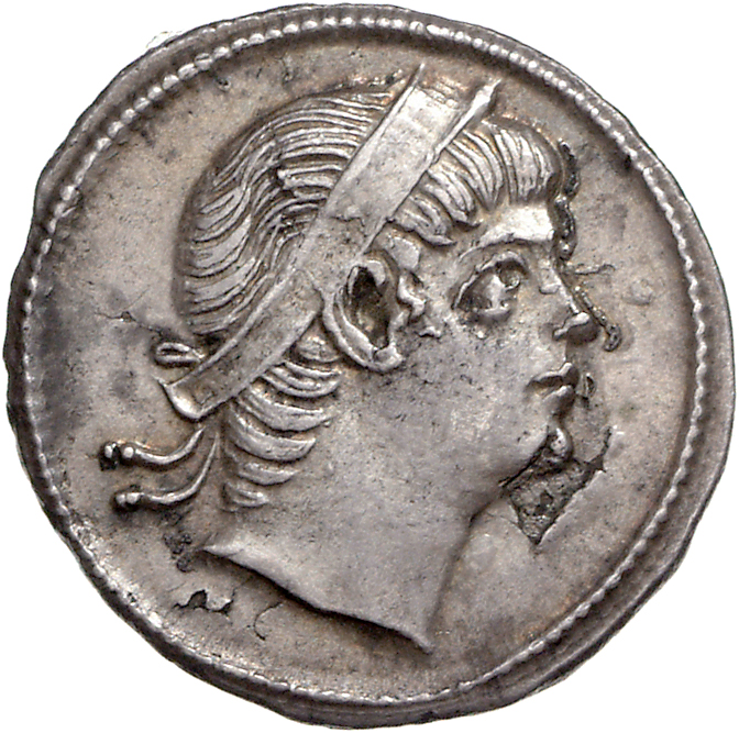 RIC VII Constantinople 127 Constantine I obverse, Head of Constantine II, diademed, right, looking upward