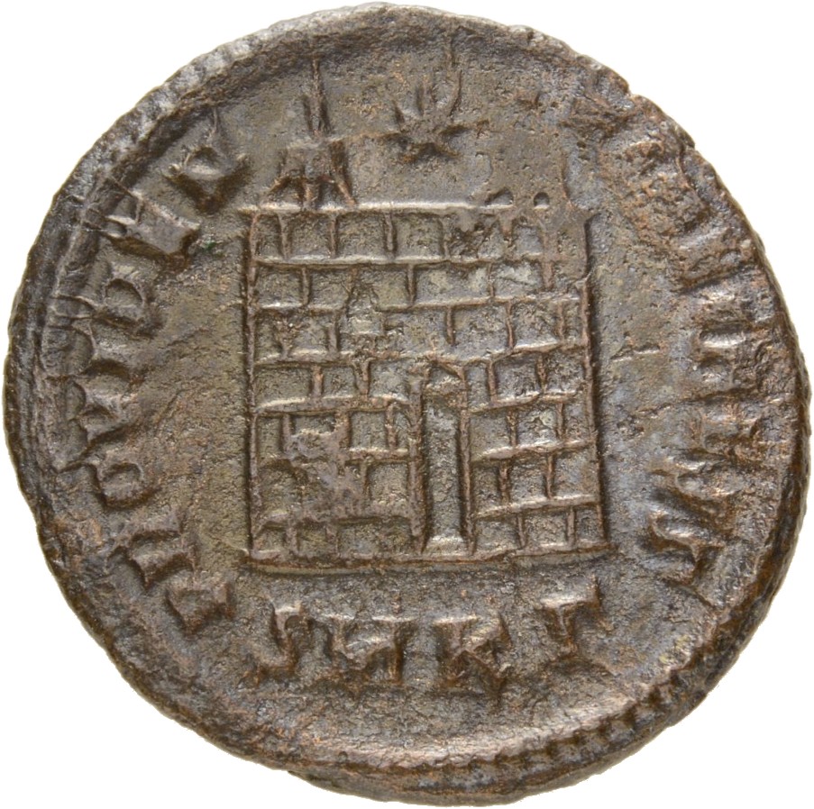 RIC VII Cyzicus 26 Constantine I reverse, Camp gate with two turrets, without doors, with varying number of stone layers; ...