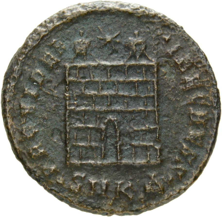 Constantine I reverse — Camp gate with two turrets, without doors, with varying number of stone layers; star above