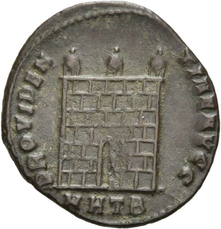 RIC VII Heraclea 16 Licinius reverse, Camp gate with three turrets, without doors, with varying number of stone layers
