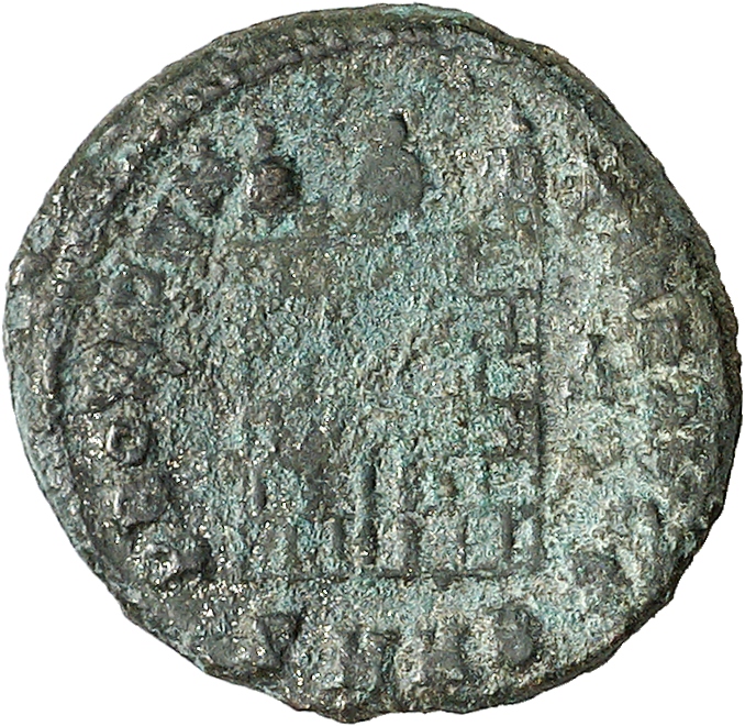 RIC VII Heraclea 48 Licinius reverse, Camp gate with three turrets, without doors, five to seven stone layers