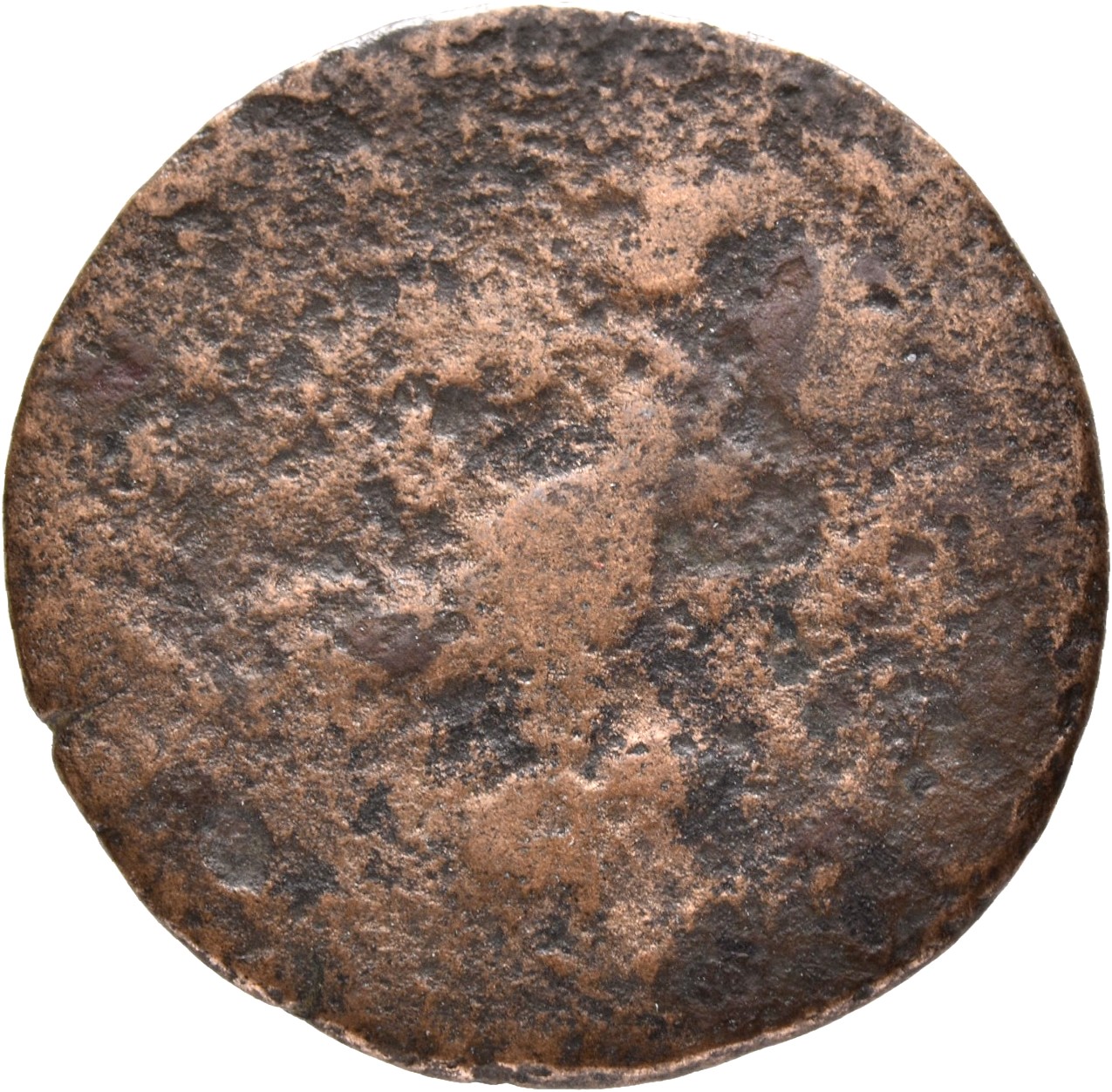 RIC VII Lugdunum 101 Constantine I reverse, Trophy, flanked by two seated captives