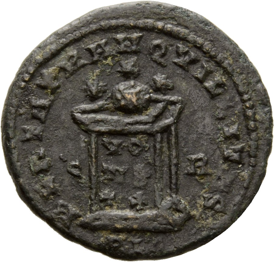 RIC VII Lugdunum 129 Constantine I reverse, Globe on altar inscribed VOT/IS/XX; above, three stars