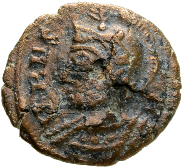 RIC VII Lugdunum 242 Constantine I obverse, Bust of Roma, helmeted, wearing imperial cloak, left