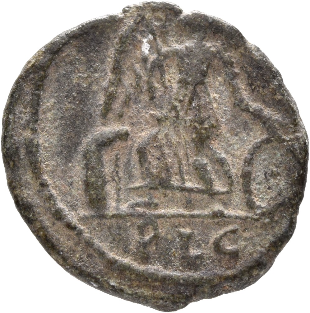 RIC VII Lugdunum 273 Constantine I reverse, Victory, winged, draped, standing left on prow, holding spear in right hand an...