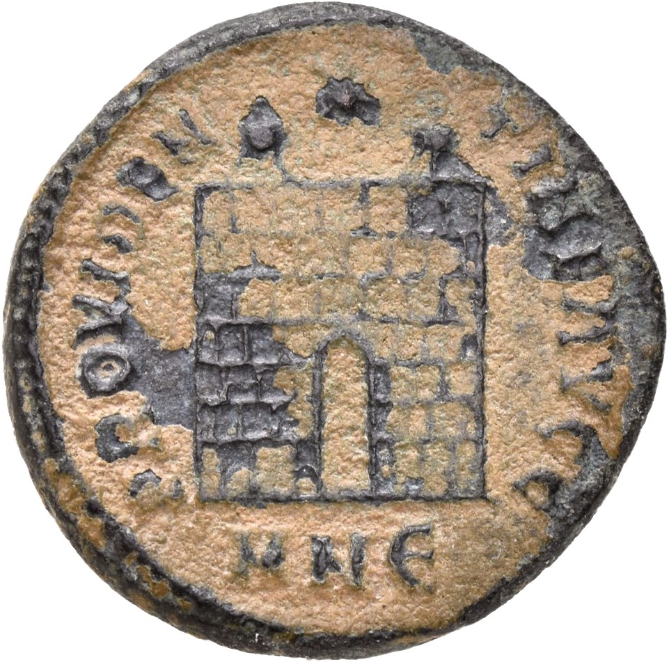 Constantine I reverse — Camp gate with two turrets, without doors, with varying number of stone layers; star above