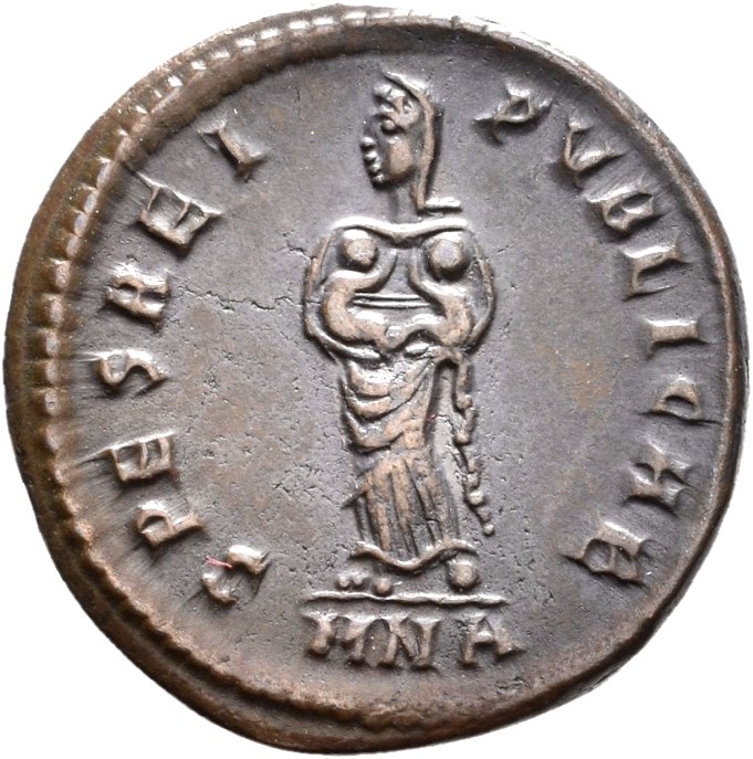 RIC VII Nicomedia 131 Constantine I reverse, Fausta, veiled, draped, standing front, head left, holding two children in he...