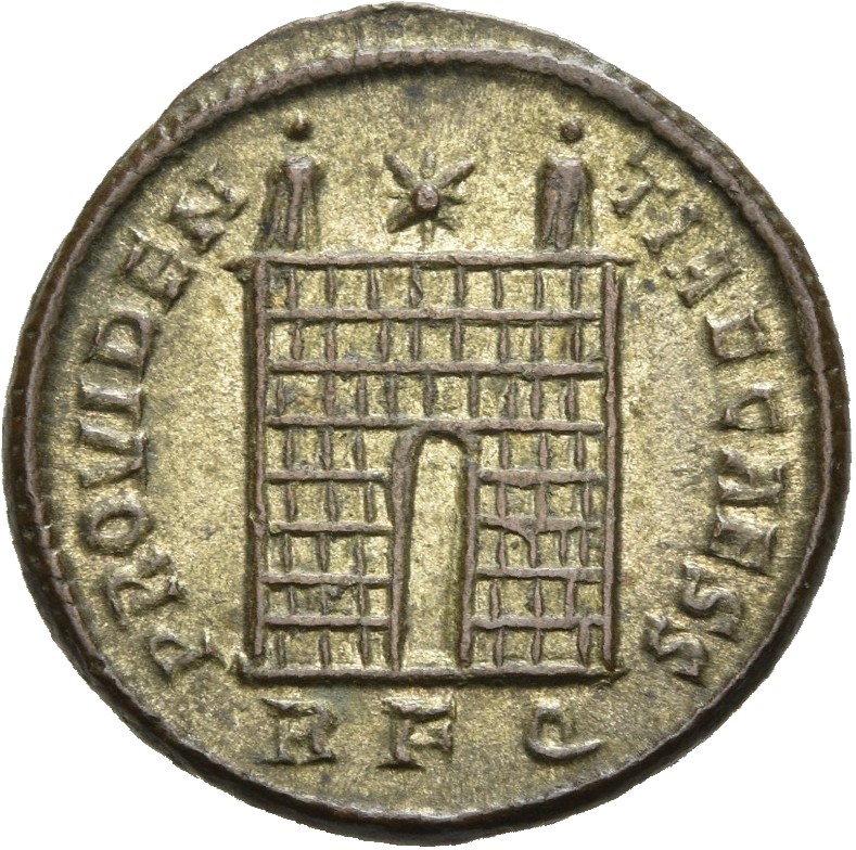 RIC VII Rome 324 Constantine I reverse, Camp gate with two turrets, without doors, with varying stone layers; star above