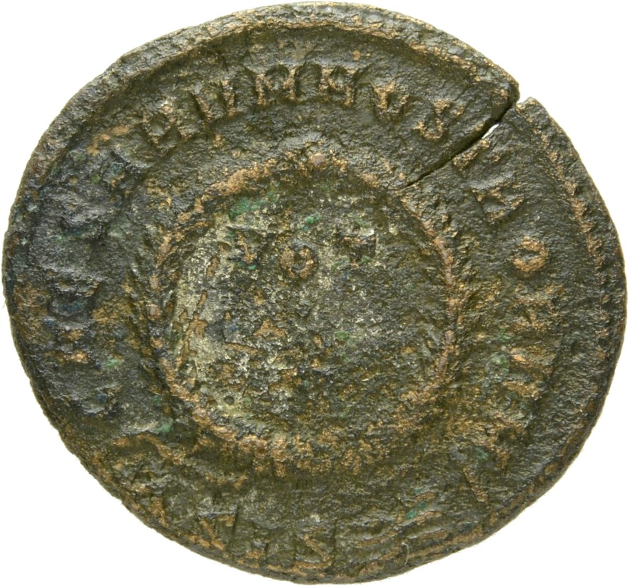 RIC VII Siscia 172 Constantine I reverse, VOT/X within a laurel wreath