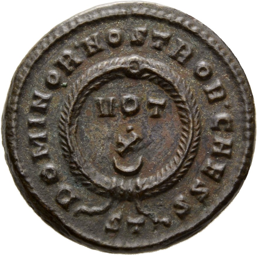 RIC VII Ticinum 171 Constantine I reverse, VOT/X within a laurel wreath