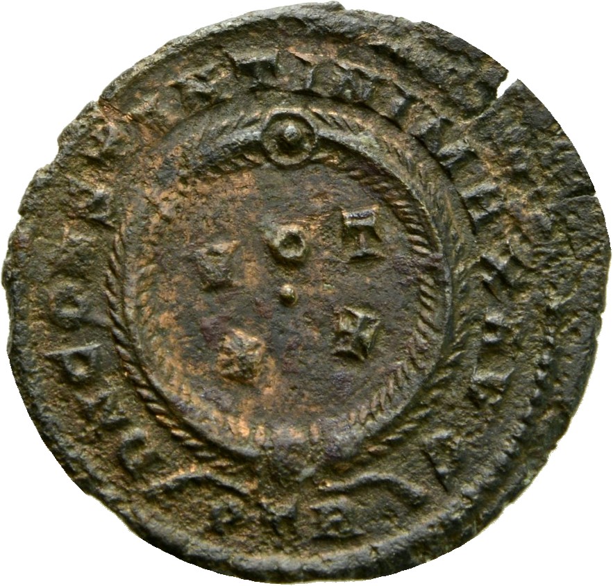 Constantine I reverse — VOT/XX within a laurel wreath