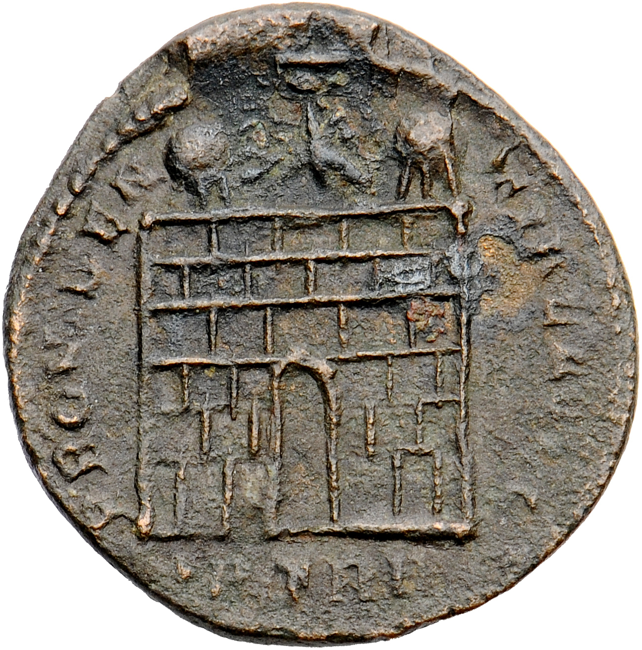 RIC VII Treveri 475 Constantine I reverse, Camp gate with two turrets, without doors; star above