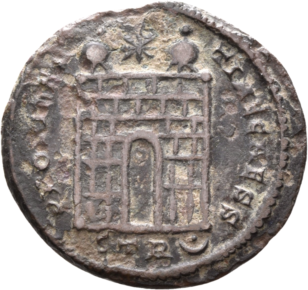 RIC VII Treveri 480 Constantine I reverse, Camp gate with two turrets, without doors; star above
