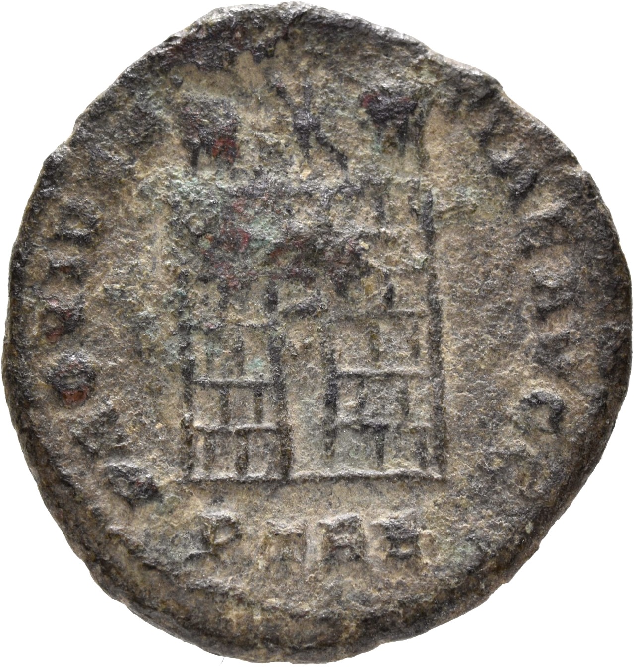 RIC VII Treveri 504 Constantine I reverse, Camp gate with two turrets, without doors; star above