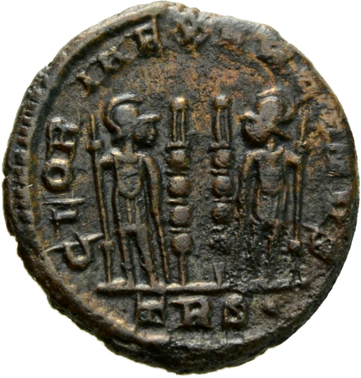 RIC VII Treveri 525 Constantine I reverse, Two soldiers, helmeted, draped, cuirassed, standing facing each other, each hol...