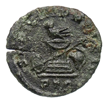 RIC VII Treveri 62 Constantine I reverse, Altar with bird, spear across altar; to left shield; to right, helmet