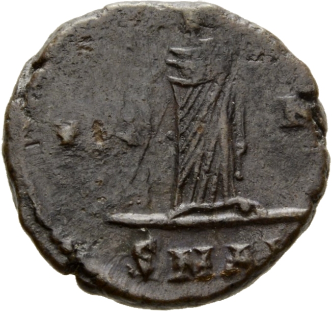 RIC VIII Alexandria 32 Constantius II reverse — Constantine I, veiled, draped, standing right