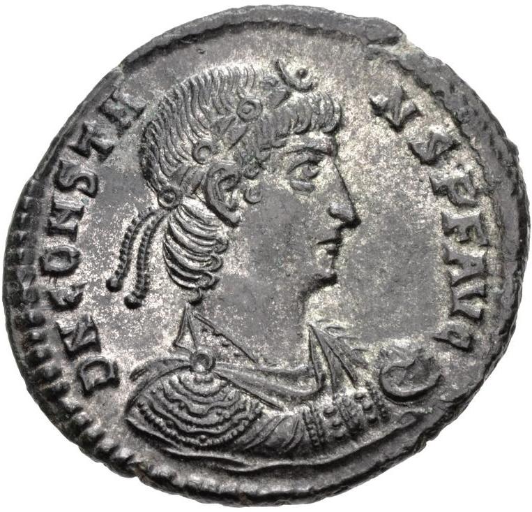 RIC VIII Aquileia 136 Magnentius obverse — Bust of Magnentius, bareheaded, draped, cuirassed, right