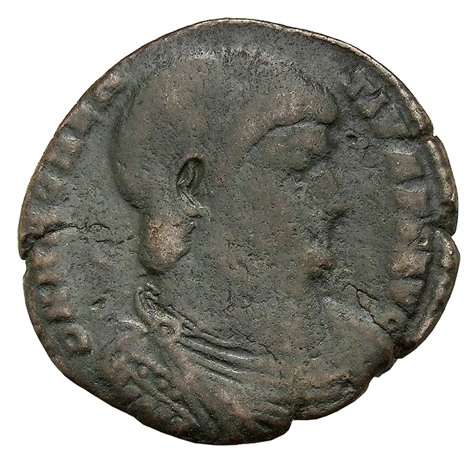 RIC VIII Arelate 188 Magnentius obverse, Bust of Magnentius, bareheaded, draped, cuirassed, right