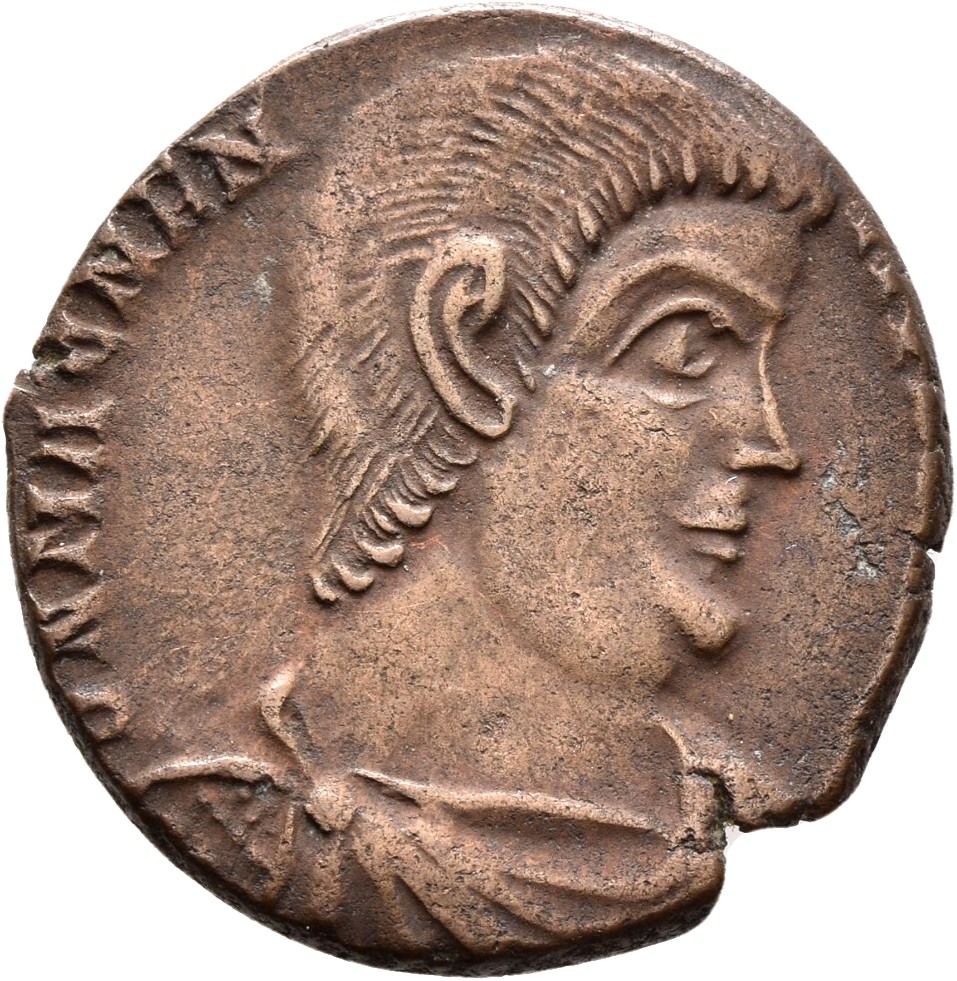 RIC VIII Arelate 194 Magnentius obverse, Bust of Magnentius, bareheaded, draped, cuirassed, right