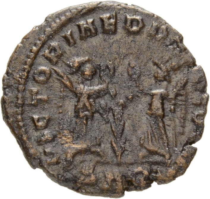 RIC VIII Arelate 93 Constans reverse, Two Victories, winged, draped, facing each other, each holding wreath in right hand ...