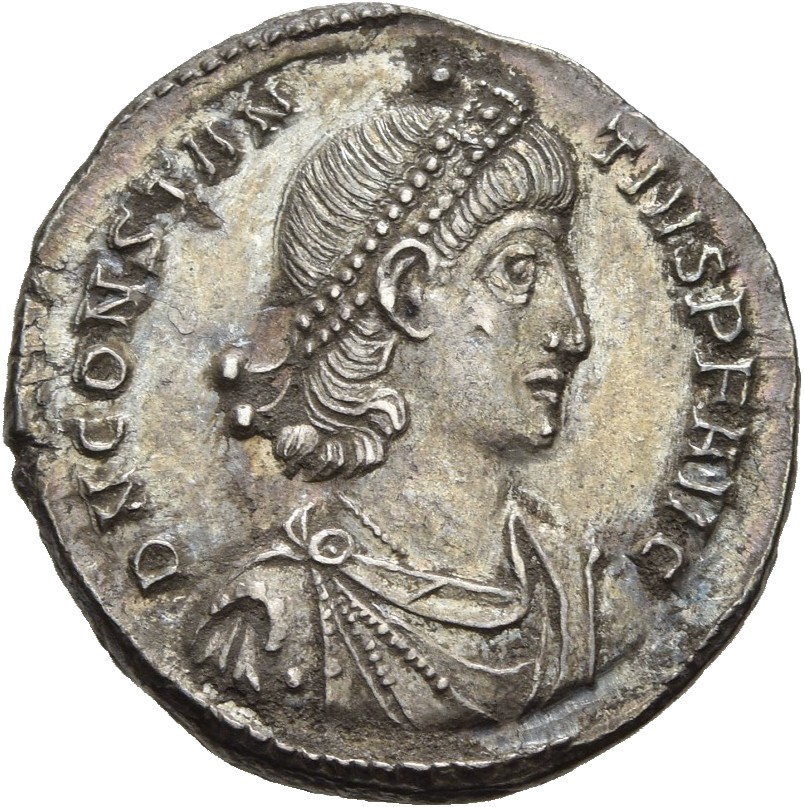RIC VIII Constantinople 104 Constantius II obverse, Bust of Constantius II, pearl-diademed, draped, cuirassed, right