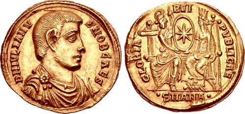 RIC VIII Lugdunum 169 Magnentius obverse — Bust of Magnentius, bareheaded, draped, cuirassed, right