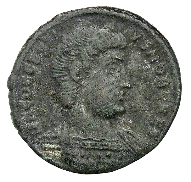RIC VIII Rome 210 Magnentius obverse, Bust of Decentius, bareheaded, cuirassed, right