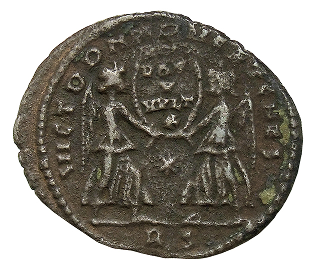 RIC VIII Rome 217 Magnentius reverse, Two Victories, winged, draped, standing facing each other, holding between them wrea...