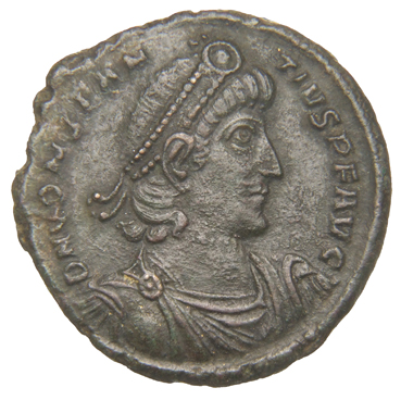 RIC VIII Rome 458 Constantius II obverse — Bust of Constantius II, pearl-diademed, draped, cuirassed, right