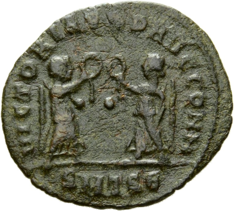 RIC VIII Thessalonica 101 Constantius II reverse, Two Victories, winged, draped, facing each other, each holding wreath in...