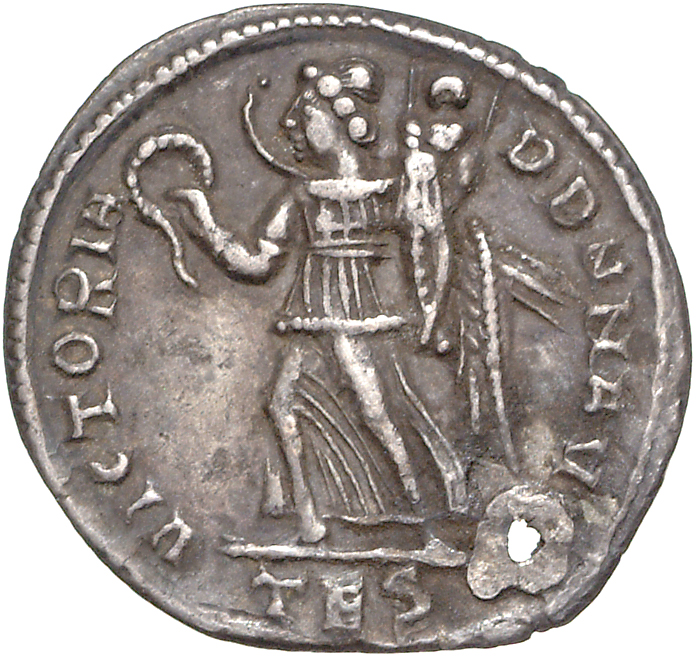RIC VIII Thessalonica 98 Constantius II reverse, Victory, winged, draped, walking left, holding wreath in right hand and p...