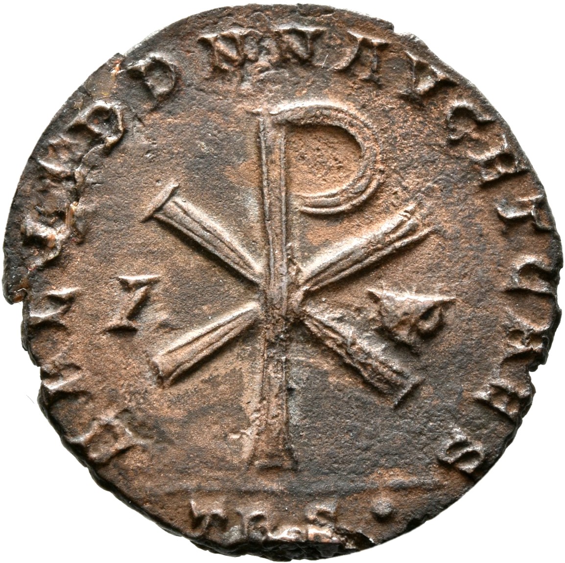 RIC VIII Treveri 323 Magnentius reverse, ☧ flanked by A and ω